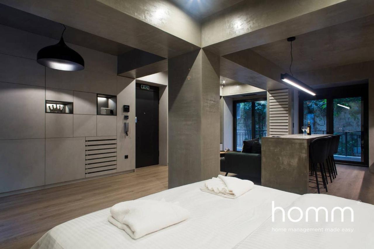Unique Urban Homm Studio In Piraeus, Alkiviadou Apartment Bagian luar foto
